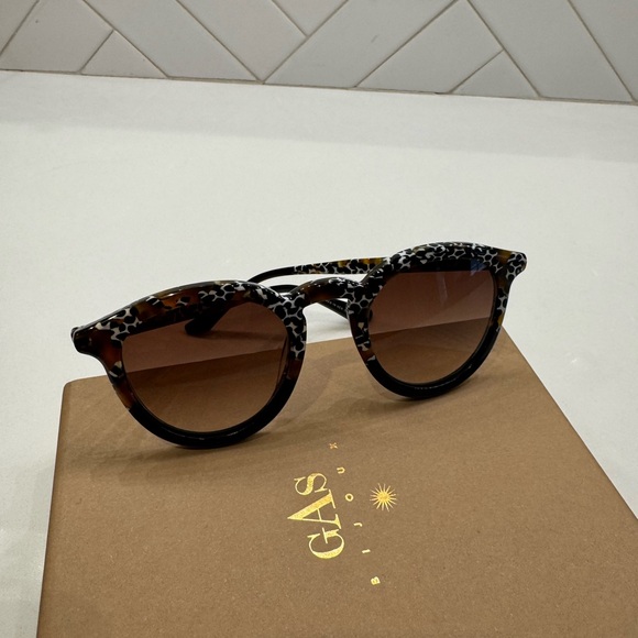KREWE Collins Round Acetate Leopard Print Sunglasses - Picture 3 of 8